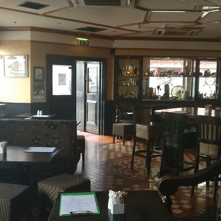 Galway Arms Inn Exterior foto
