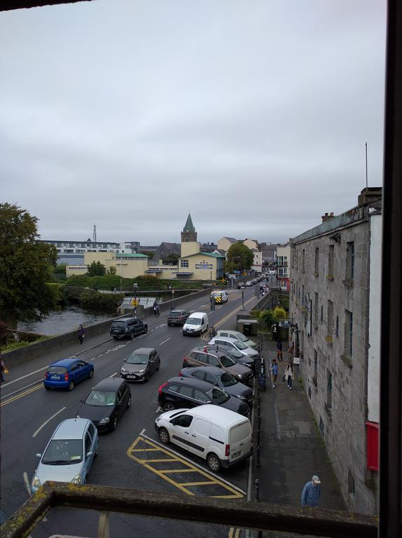 Galway Arms Inn Exterior foto